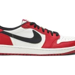 Jordan 1 Retro Low OG 'Chicago'