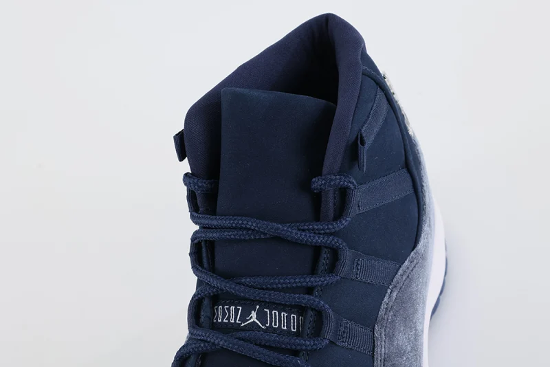 Air Jordan 11 Retro 'Midnight Navy Velvet' Replica