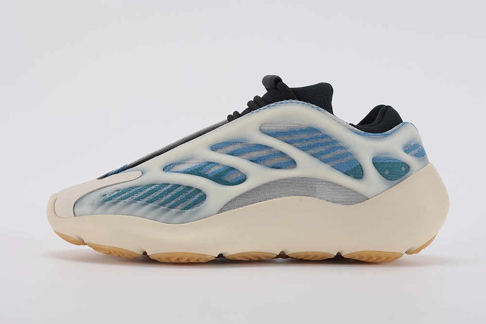 yeezy-700-v3-kyanite-replica