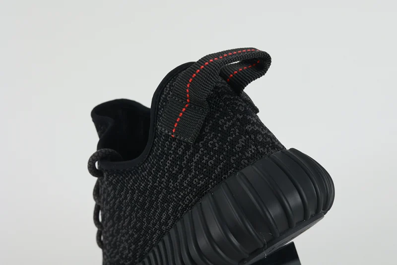 Yeezy Boost 350 'Pirate Black' 2022 Replica