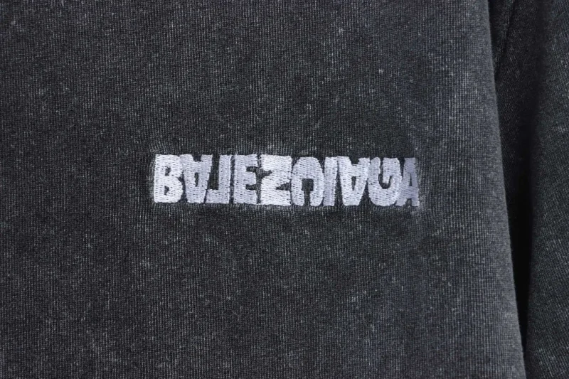 Reverse letter embroidery short sleeve - Image 4