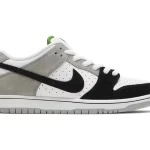 Dunk Low SB 'Chlorophyll'