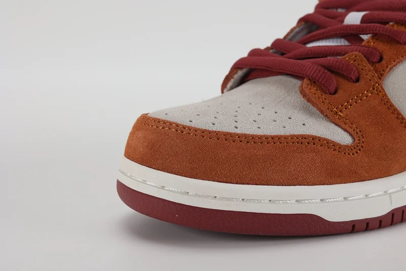 dunk-low-pro-sb-'dark-russet'-replica