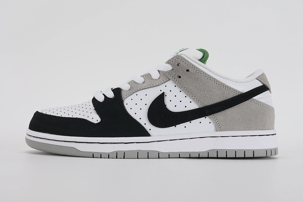 dunk-low-sb-'chlorophyll'-replica