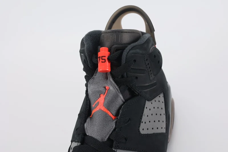 paris-saint-germain-x-air-jordan-6-retro-'iron-grey'-replica