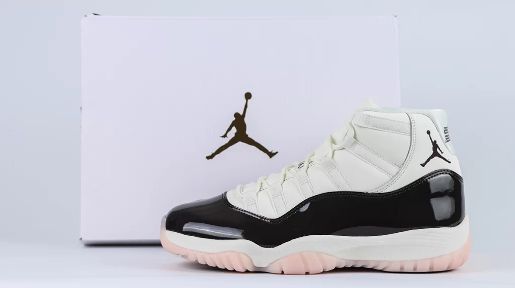 Air Jordan 11 Retro 'Neapolitan' Reps