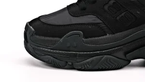 Balenciaga-Triple-s-Nylon-Black-1webp158