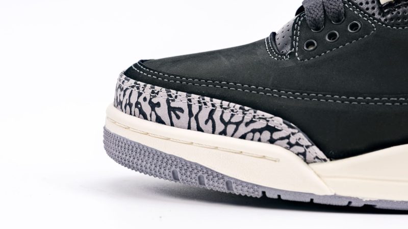 Air Jordan 3 Retro Off Noir Replica