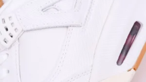 Air-Jordan-4-Le-White3