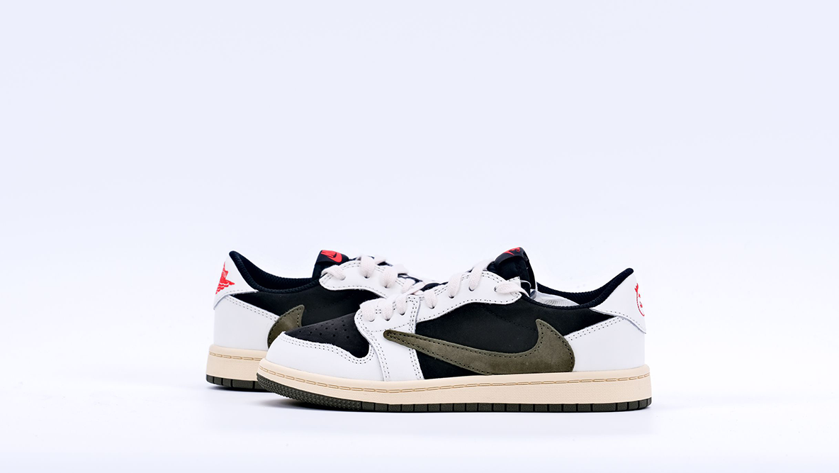 Travis Scott x Jordan 1 Low OG PS ‘Olive’ (child)