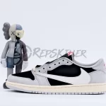 Travis Scott x  Jordan 1 Low Custom Grey