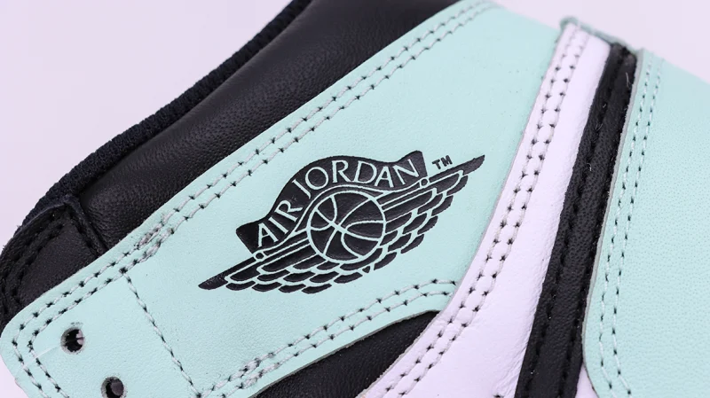 Air Jordan 1 Retro High OG NRG 'Igloo' Replica