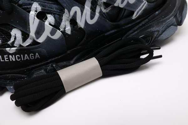 the black extran laces