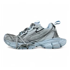 3xl in Light Blue Sneaker