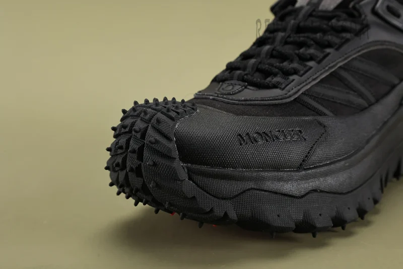 MONCLER TRAILGRIP GTX LOW Black