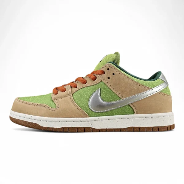 Dunk Low Escargot