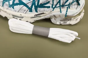 the extra laces