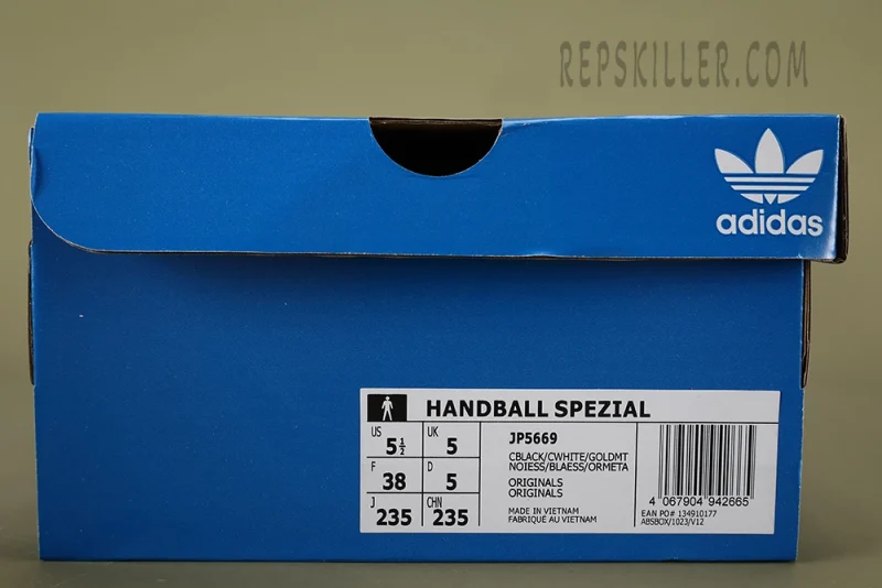 The Blue Trio x Handball Spezial 'Black White'