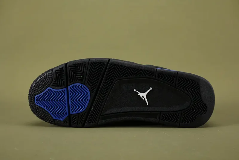 the blac blue sole