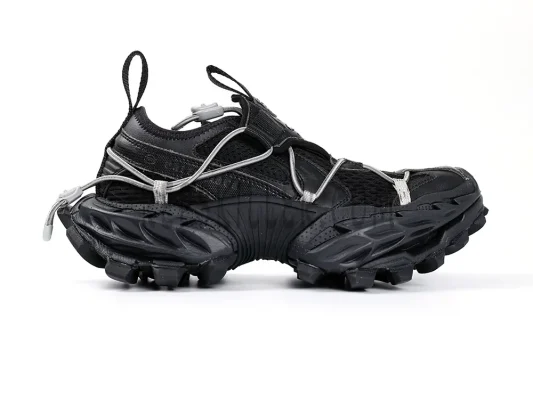 Men's Hike Sneaker in Black4