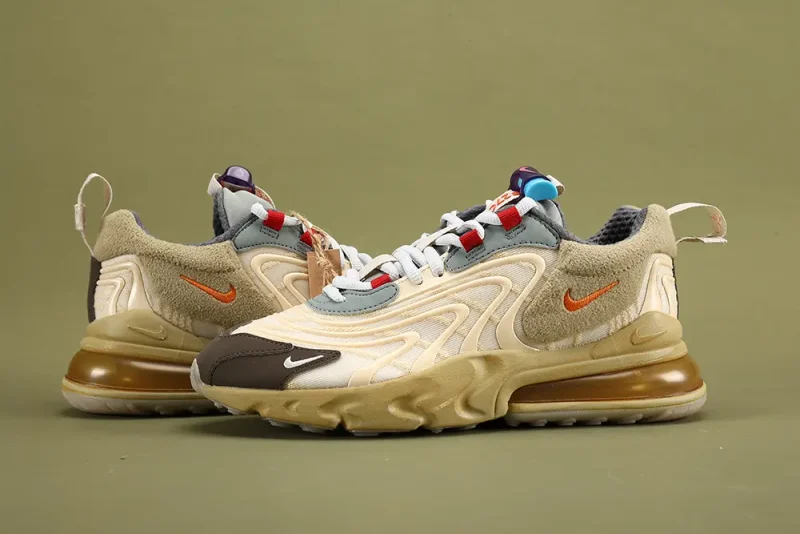 Travis Scott Air Max 270 React