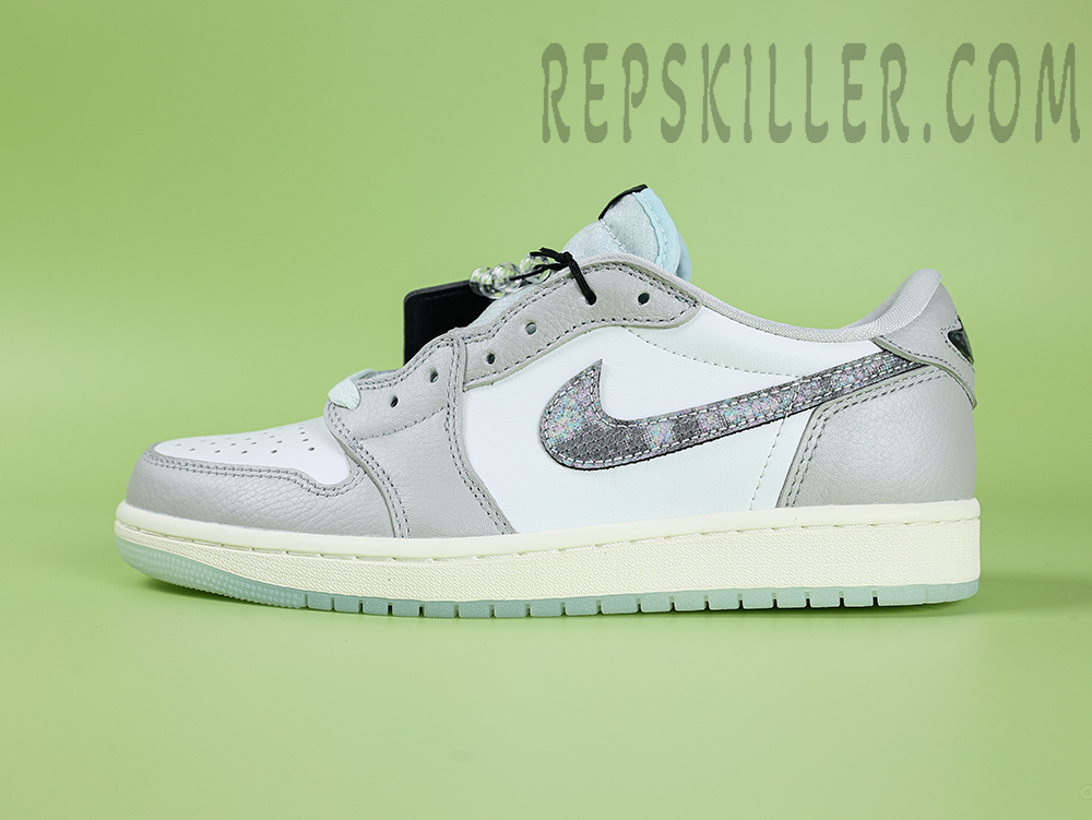 Jordan 1 Retro Low OG ‘Year of the Snake’