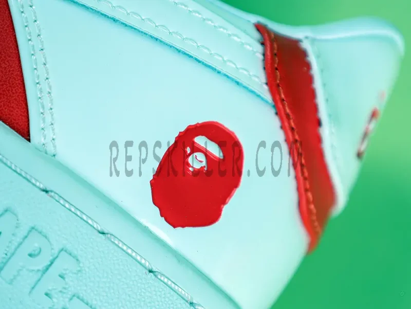 BAPESTA APE STA LEATHER RED WHITE SNEAKER