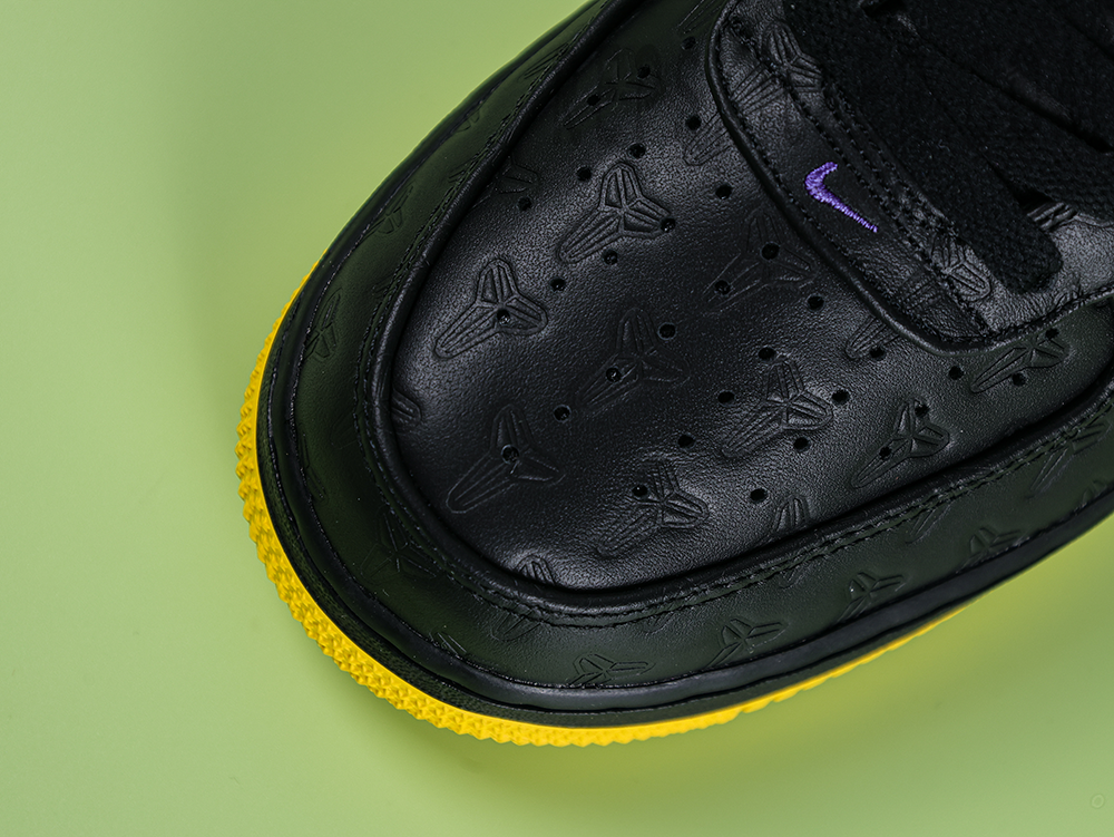 Kobe Bryant x Nike Air Force 1 Low Retro QS ‘Lakers Away’