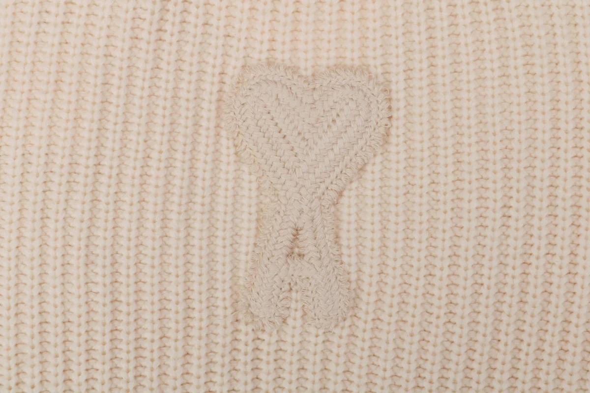 Ami Wool Cardigan with Red-Hem Heart Letter Logo