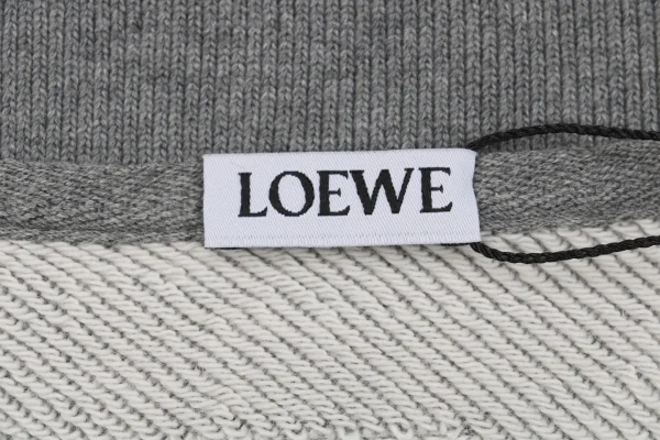 Back Floral Logo Leather Patch Polo Sweatshirt9.jpeg