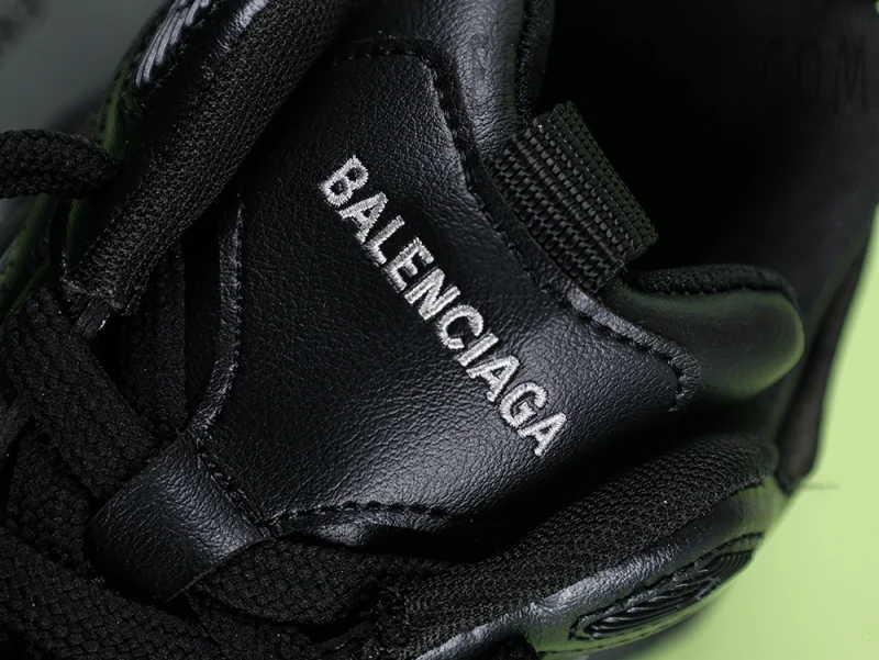 Balenciaga Cargo Sneakers Black - Image 8