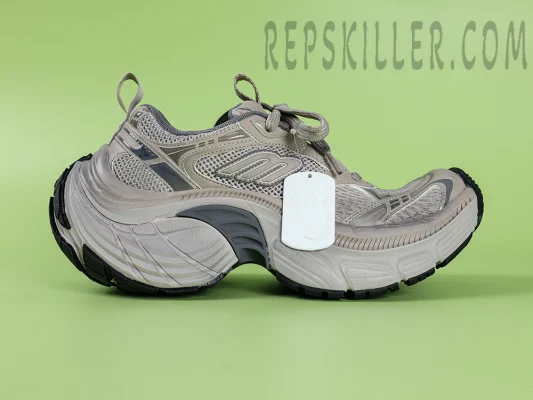 Shoe side