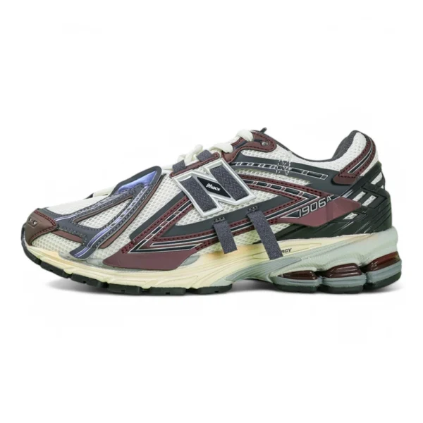New Balance 1906R ‘Brown’