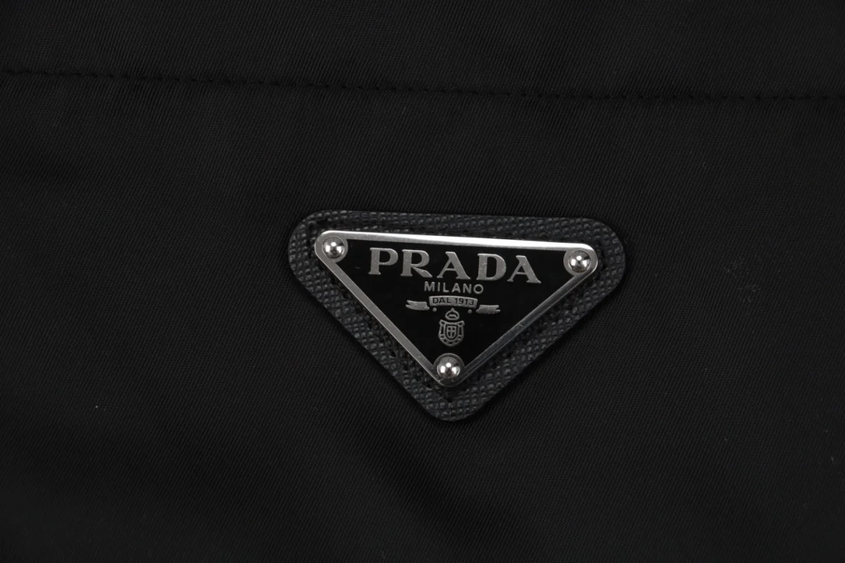 Triangle Logo