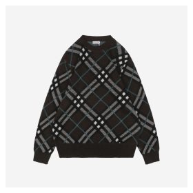 BBrry Diagonal Plaid Round Neck Sweater