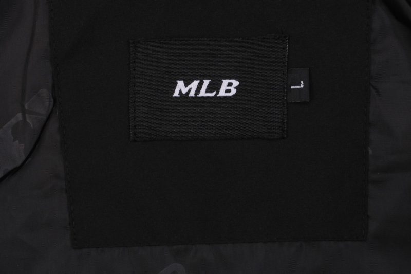 MLB NY Signature Lettering Back Print Hooded Jacket Black - Image 7