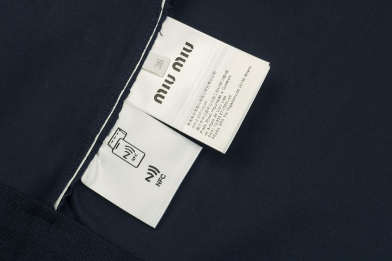 Miu Miu Small Logo Embroidery Piped Jacket - Image 8