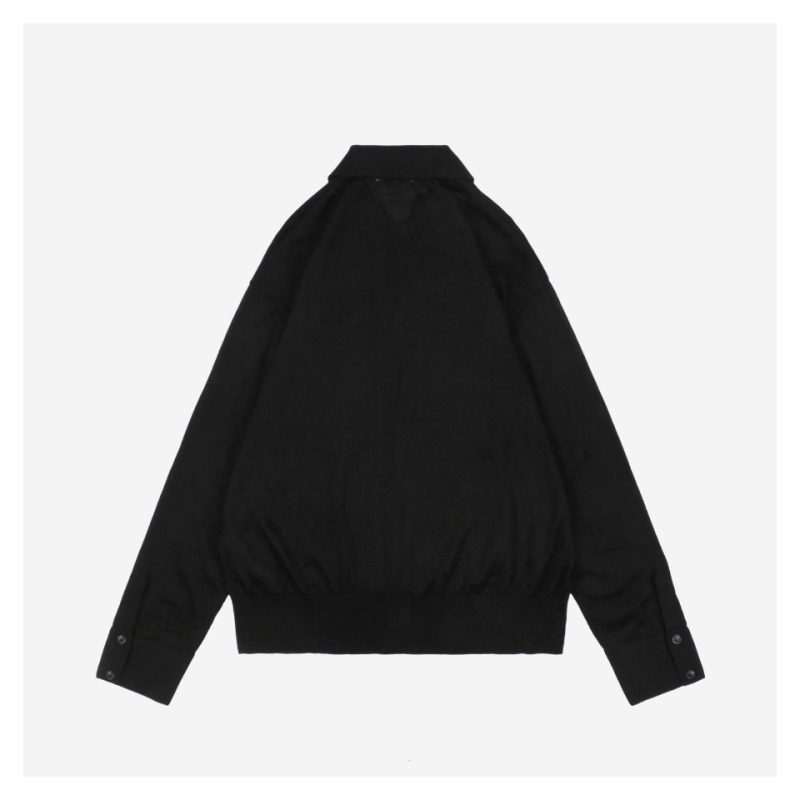 Ami Embossed Heart Embroidery Basic Polo Sweater Black - Image 4