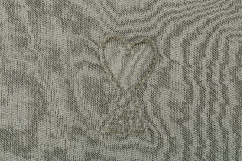 Ami Embossed Heart Embroidery Basic Polo Sweater Green - Image 6