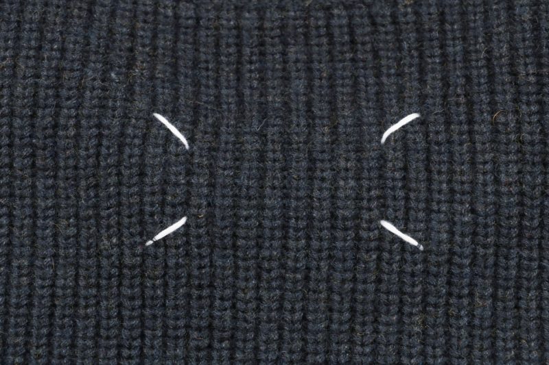 Maison Margiela Back Four-Stitch Detail Plain Crew Neck Sweater - Image 5