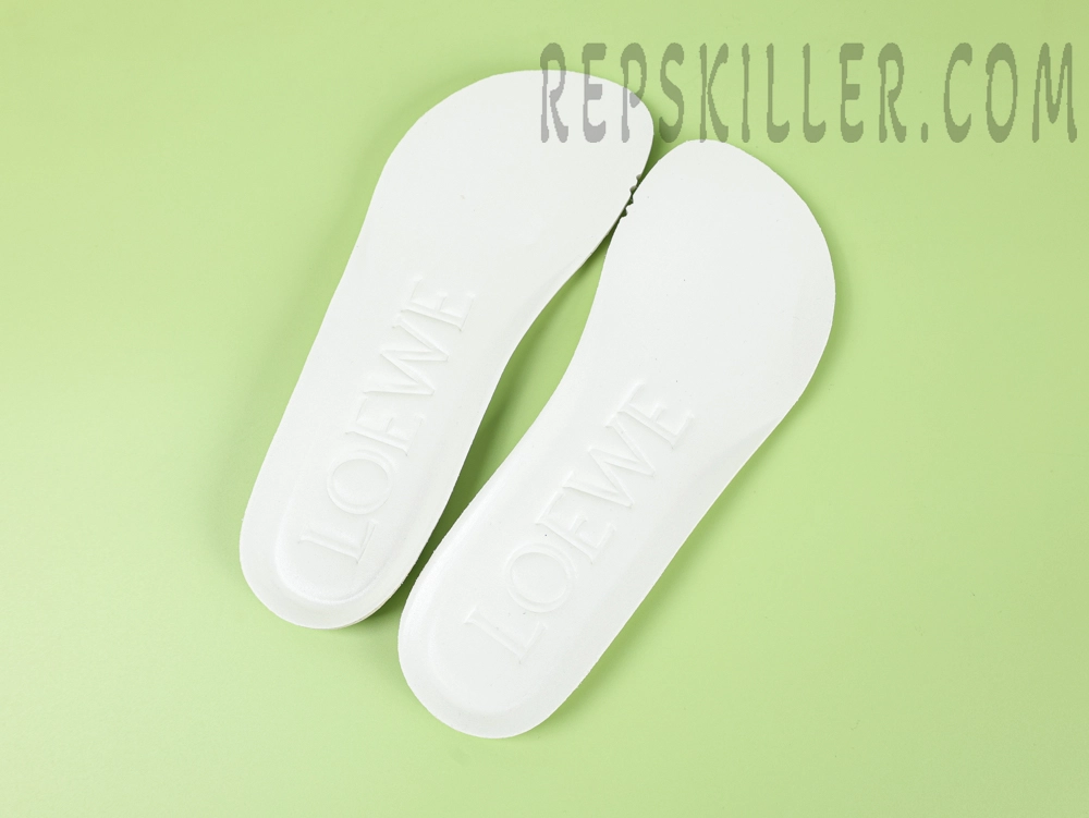 L Ballet Runner 2.0 ‘White/Black’