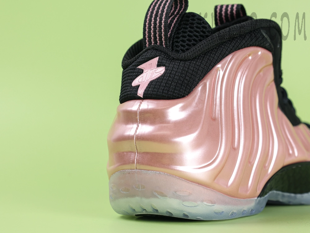 Nike Air Foamposite One ‘Rust Pink’