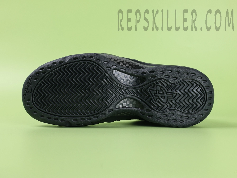 Nike Air Foamposite One SP/CDG Homme Plus ‘Black’