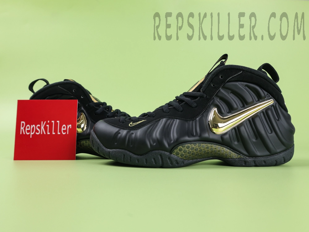 Nike Air Foamposite Pro ‘Black Metallic Gold’