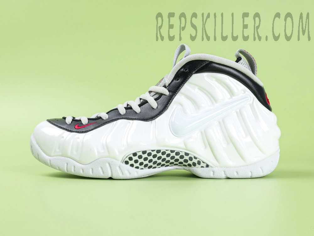 Nike Air Foamposite Pro ‘Chrome White’