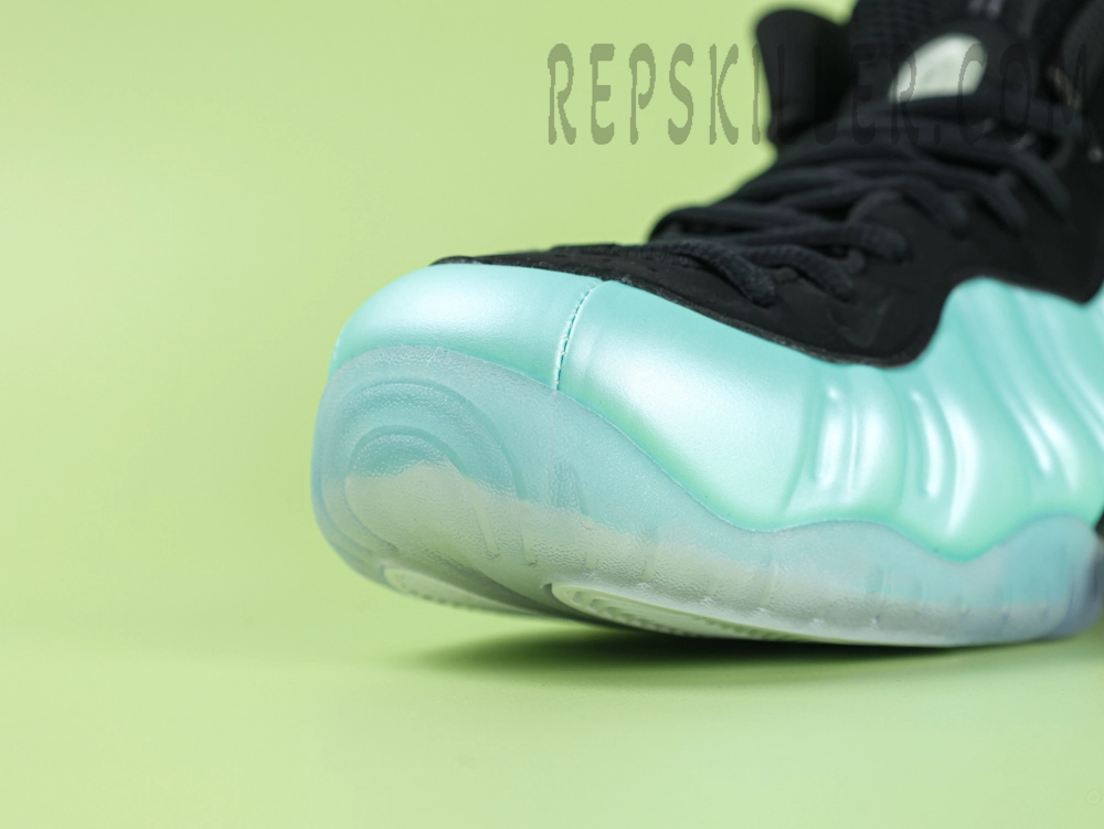 Nike Air Foamposite Pro ‘Island Green’