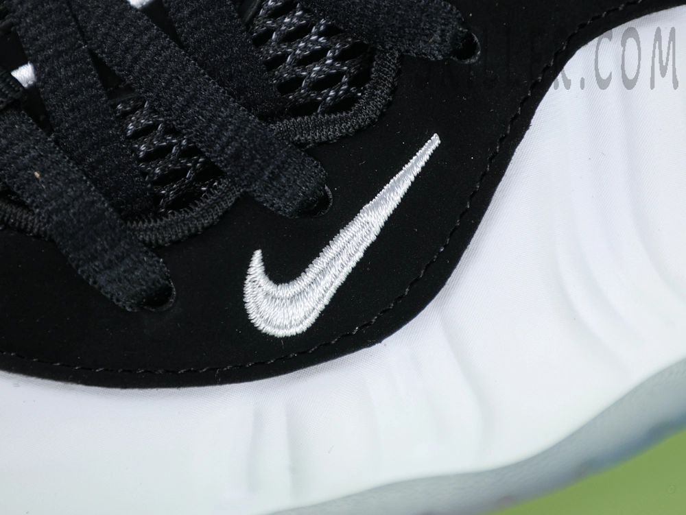 Nike Air Foamposite Pro ‘Pearl’