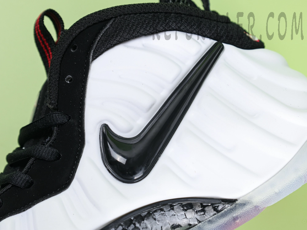 Nike Air Foamposite Pro ‘Pearl’