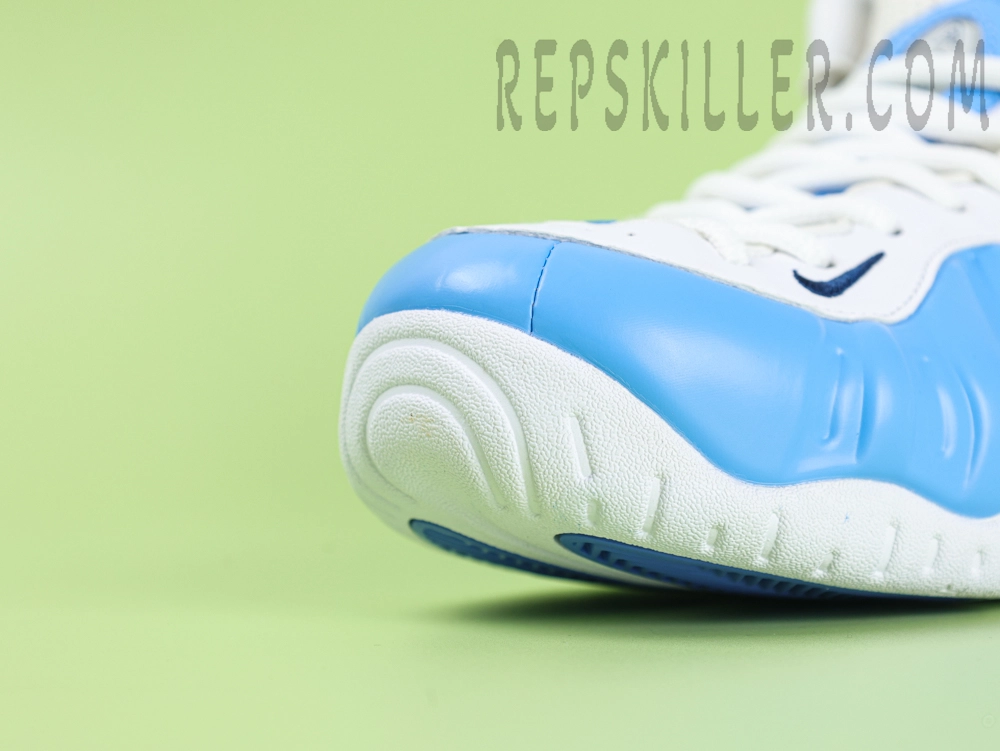 Nike Air Foamposite Pro ‘University Blue’
