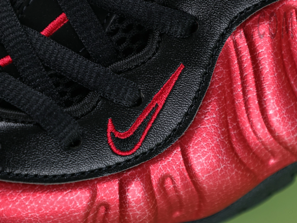 Nike Air Foamposite Pro ‘University Red’